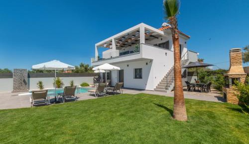Deluxe Villa
