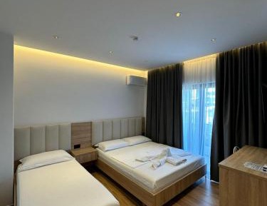 Quadruple Room with Balcony