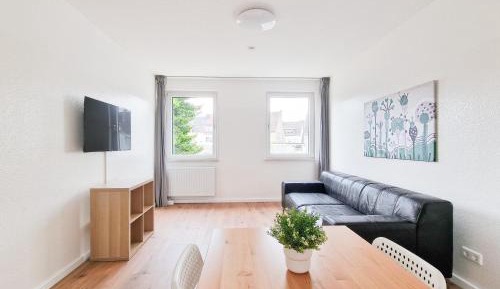 Three-Bedroom Apartment - High Floor