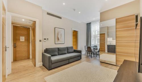 One-Bedroom Apartment