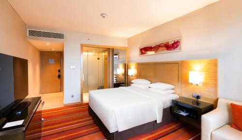Deluxe King Room - Non Smoking