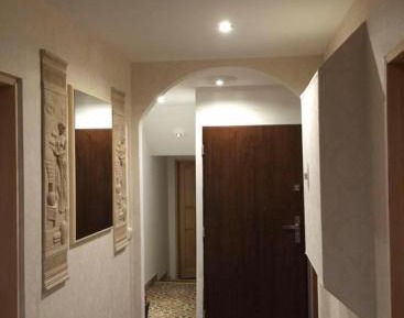 Standard Twin Room with Shared Bathroom