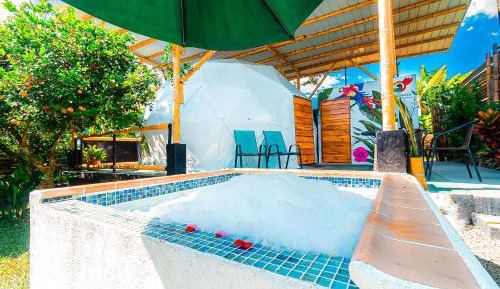 Deluxe Suite with Spa Bath