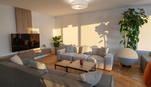 Deluxe Suite with Sea View