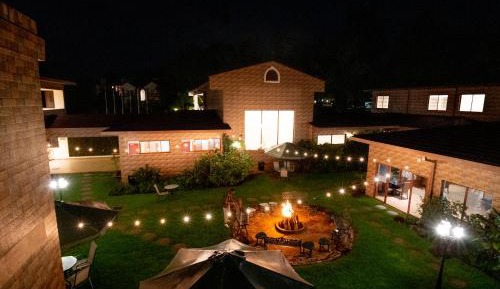 Twin Room with Courtyard