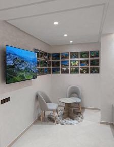Three-Bedroom Deluxe Apartment