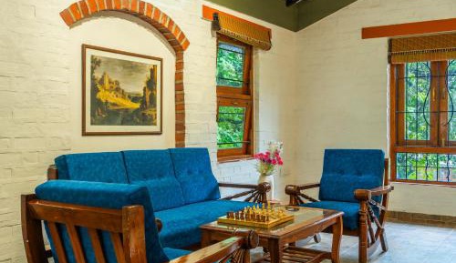 Villa with Private Pool 4 BHK
