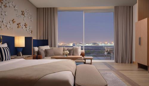 Deluxe King Room with Balcony