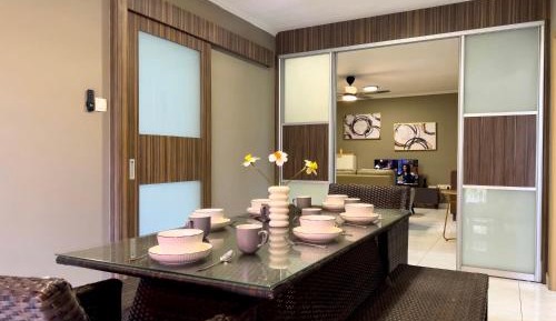 Three-Bedroom Apartment with Balcony