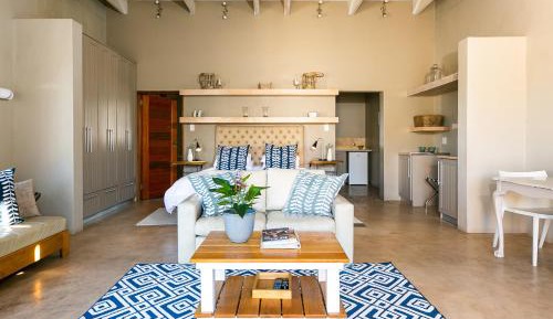 Cottage with Patio
