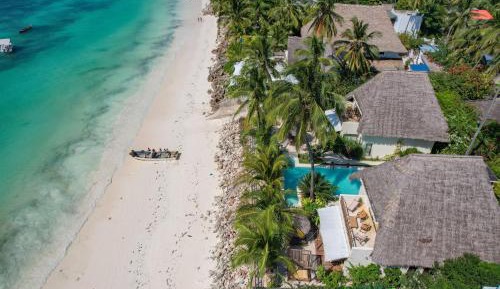 Three-Bedroom Deluxe Villa with Sea View