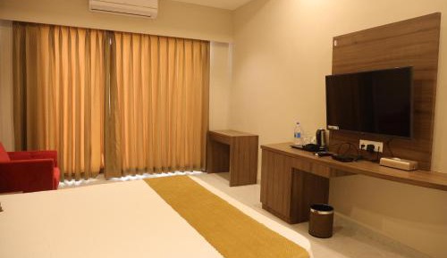 Deluxe Double Room with Balcony