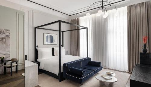 Grand Deluxe Double Room