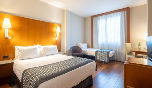 Standard Triple Room - Disability Access