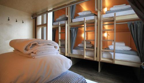 Bed in 10-Bed Mixed Dormitory Room