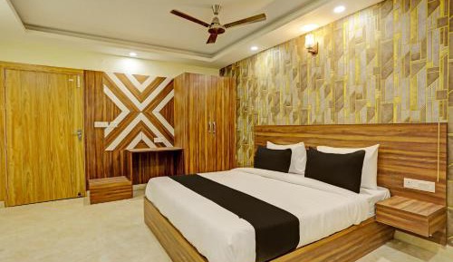 Superior Deluxe Double or Twin Room 