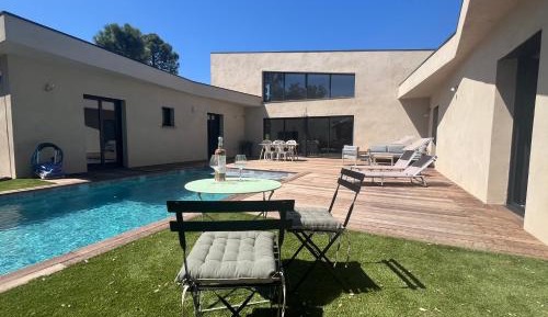 Double Room with Pool View