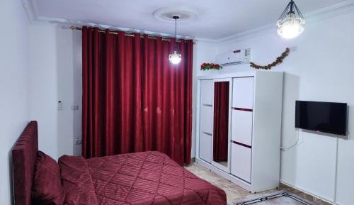 Deluxe King Studio