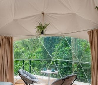 Suite with Mountain View