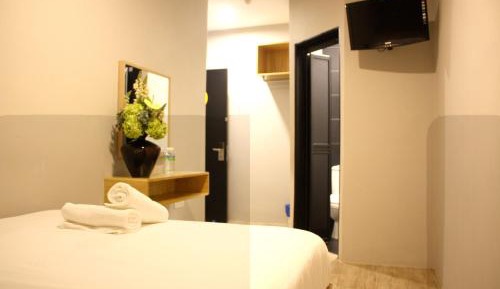 Queen Room