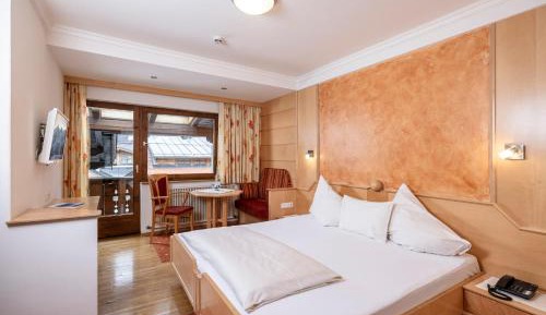 Single Room with Bath