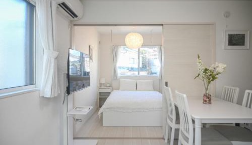 Quadruple Room with Private Bathroom