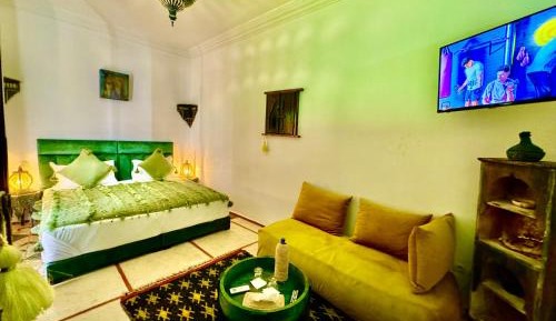 Superior Deluxe Double or Twin Room 