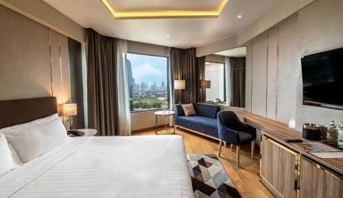Premier King Room