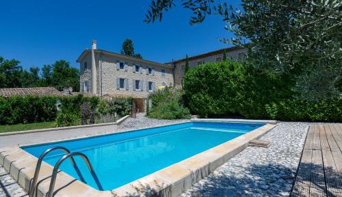 Villa with Garden View