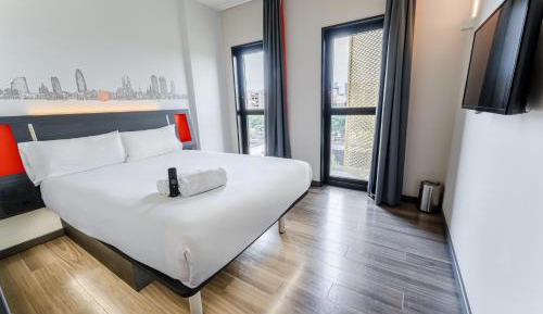 Double Room with Window