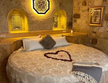 King Room with Spa Bath