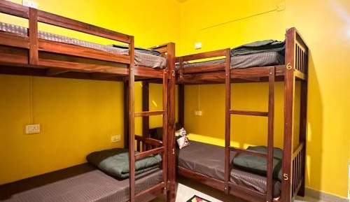 Bed in 6-Bed Mixed Dormitory Room