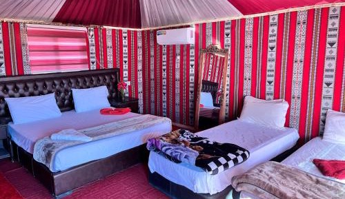 Quadruple Room with Mountain View