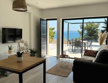 Two-Bedroom Apartment with Terrace and Sea View