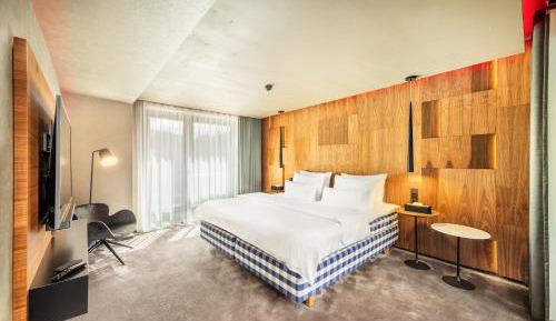 Royal Apartment