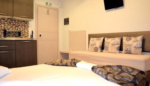 Double Room with Mountain View