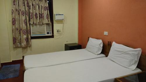 Budget Single Room