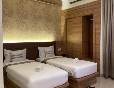 Twin Room with Balcony