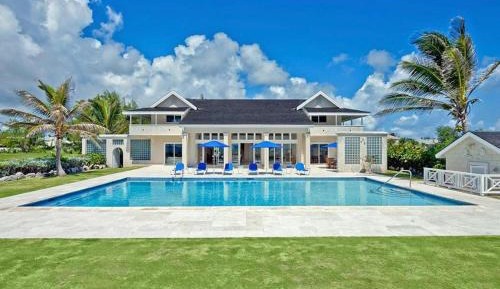 Six-Bedroom Holiday Home