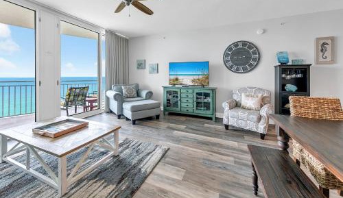 Two-Bedroom Apartment - Oceanfront 