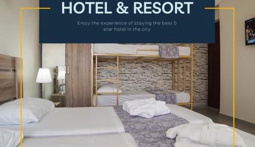 Quadruple Room with Terrace