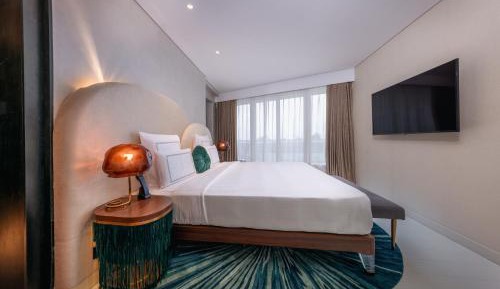 Gem King Suite with Forest View