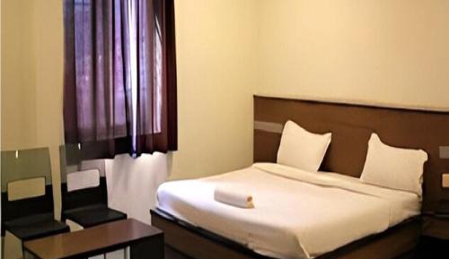 Basic Triple Room