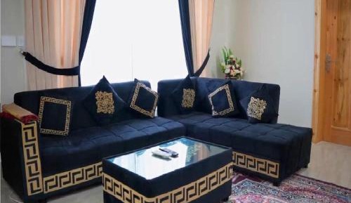 Deluxe King Suite