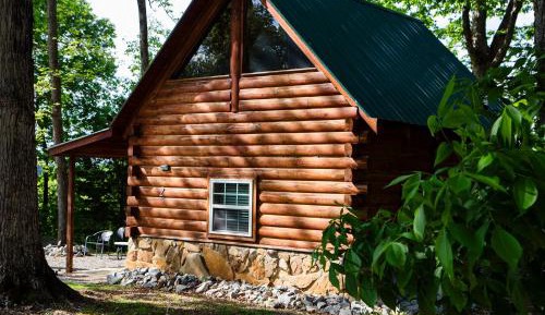 Angler’s Paradise Cabin 2 with Loft 
