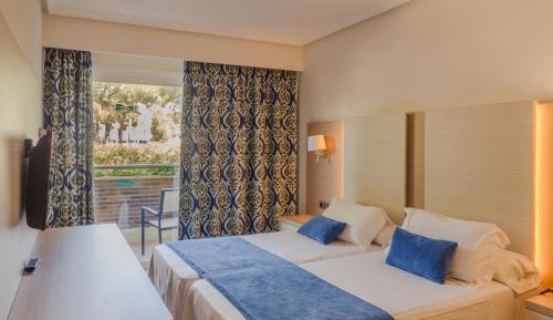 Double Room with Pool View