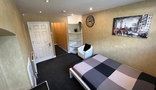 Large Double Room