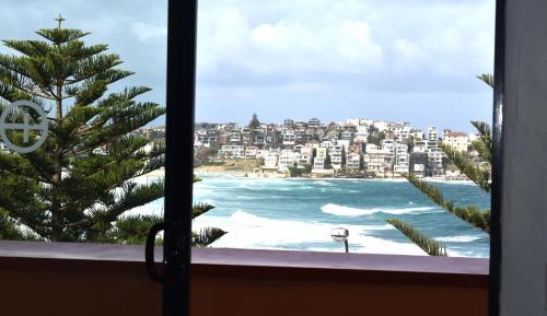 Two-Bedroom Apartment with Ocean View and Balcony