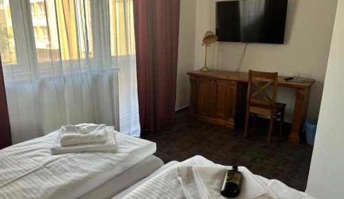 Twin Room with Balcony