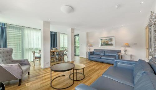 3-Bedroom Apartment